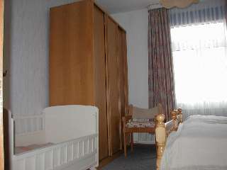 Schlafzimmer Wohnung III